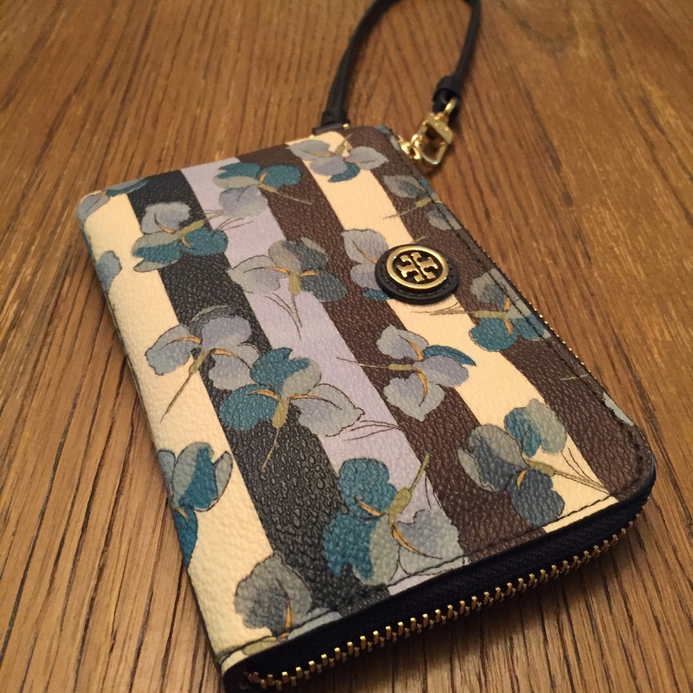 Tory Burch Wristlet